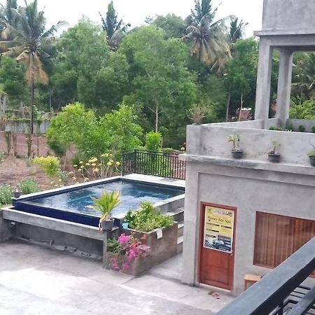 Honeybee Homestay Kuta  Εξωτερικό φωτογραφία